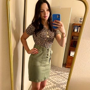 Meet your Posher, Lisa!